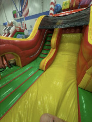 17ft Santa Sleigh Slide